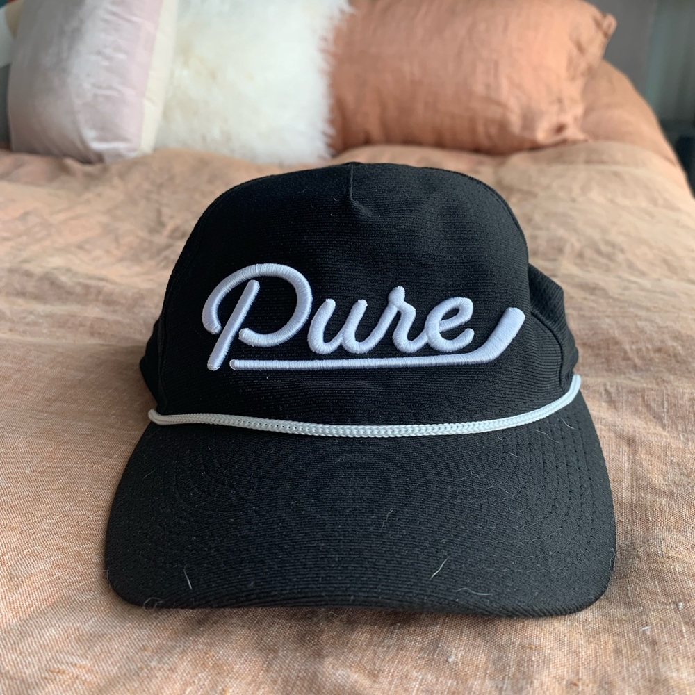 EUC pure hockey hat
